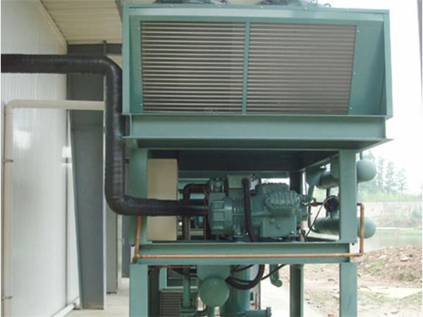 制冷機(jī)組設(shè)備